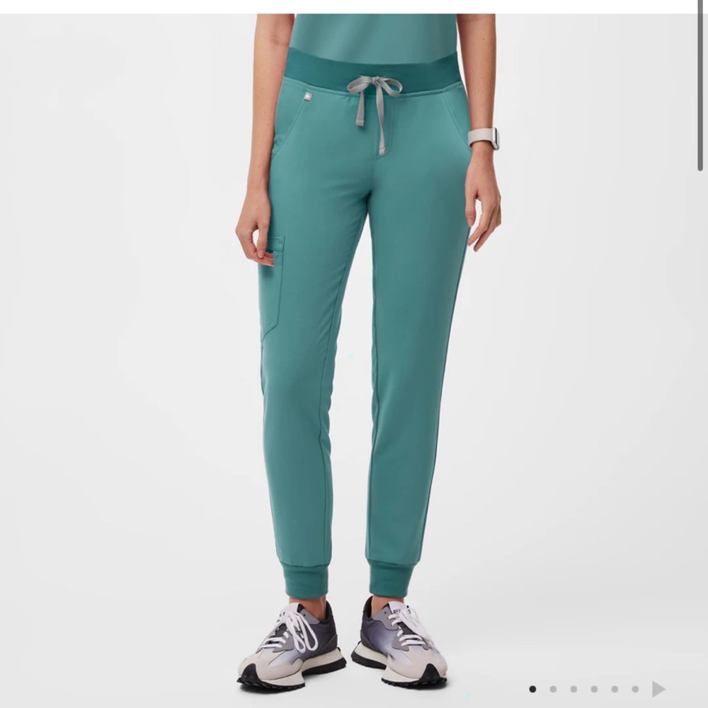 FIGS Women Hydrogreen Zamora Jogger Size Large Comfy Scrub Scrubs Pant